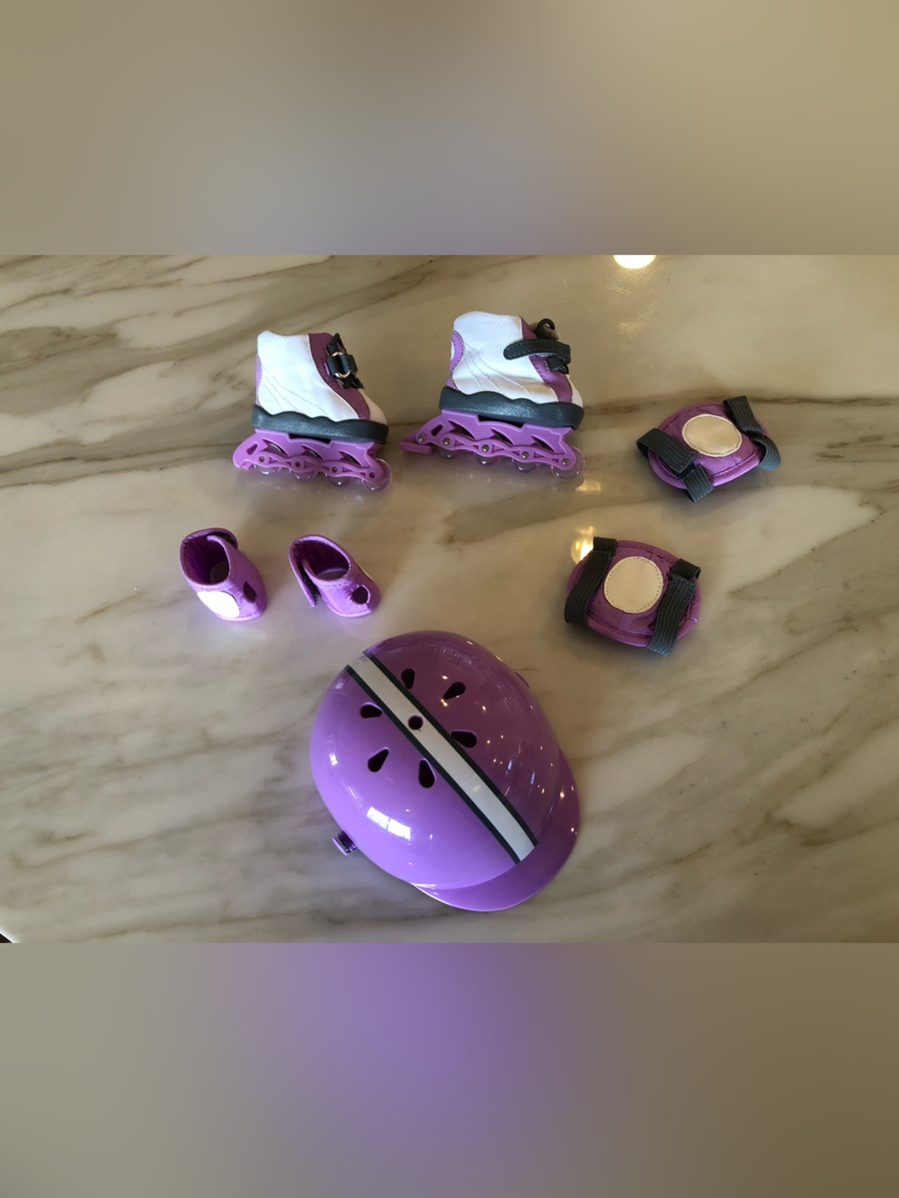 American Girl Rollerblade Set